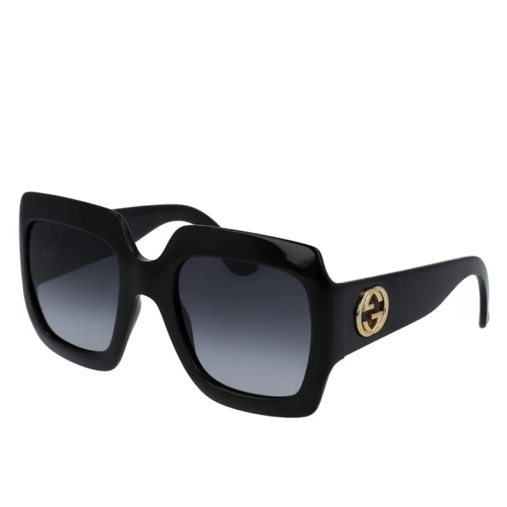 Gucci
Oversized Square Sunglasses, Black!! authentic 
$505